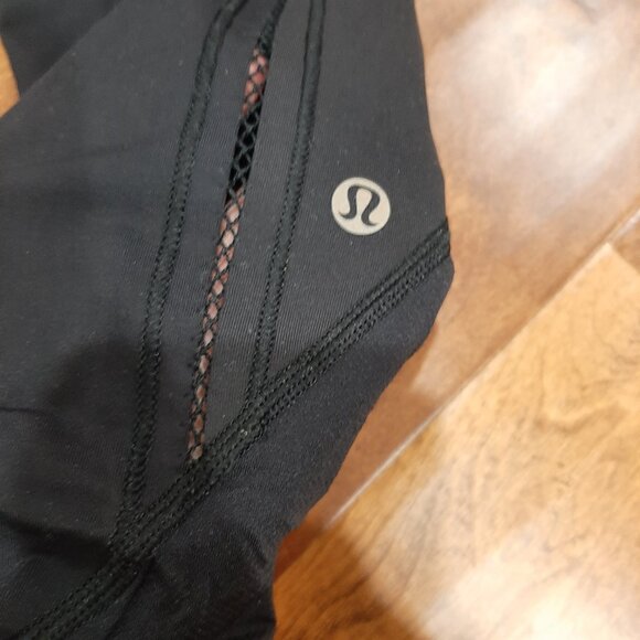 Lululemon whimsygoth side stitch cropped pants - Picture 5 of 7